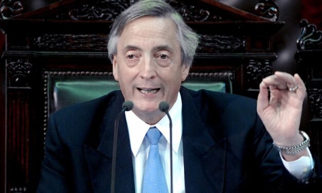 Cómo fue el desendeudamiento que concretó Néstor Kirchner en 2005