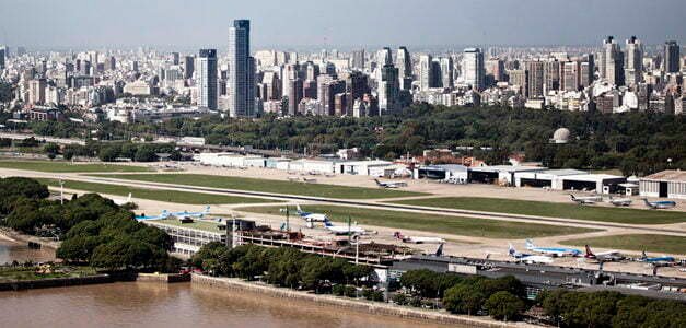 Despidos que conllevan riesgos en la aeronavegación