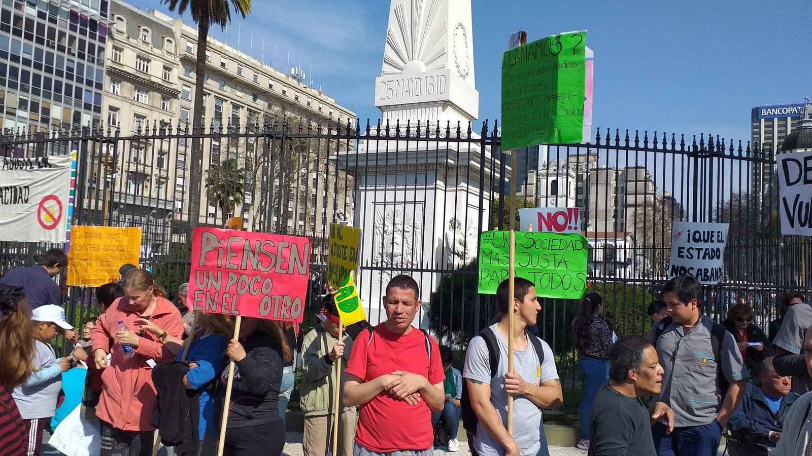 Discapacitados reclaman