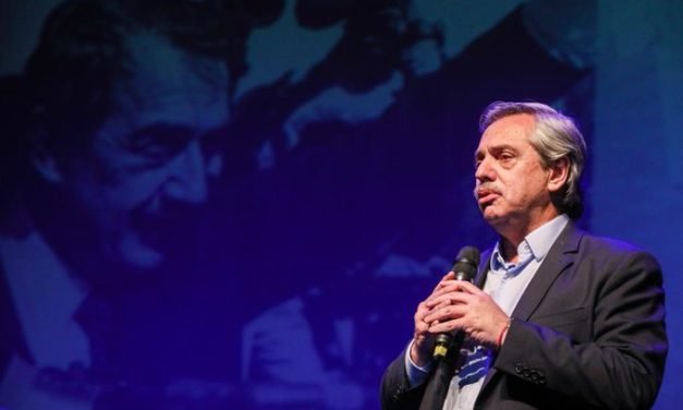Alberto Fernández recordó a Raúl Alfonsin