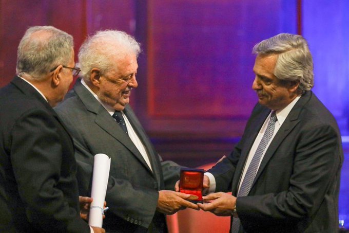 Ginés González García el primer ministro confirmado