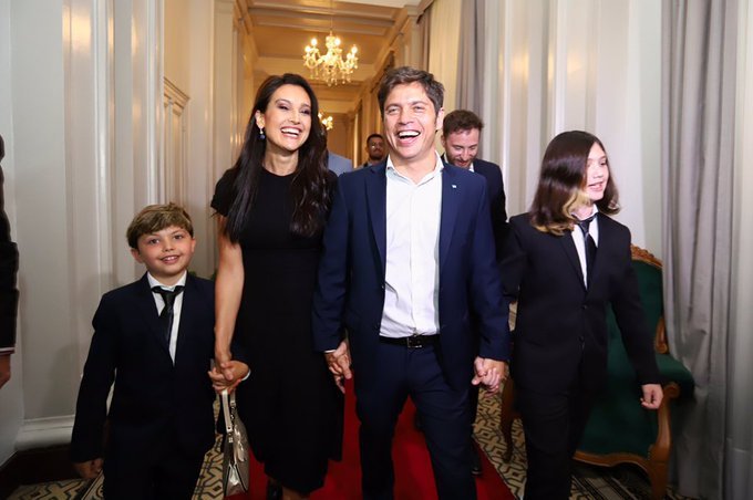 Kicillof asumió y dejó sin efecto el aumento en tarifas electricas