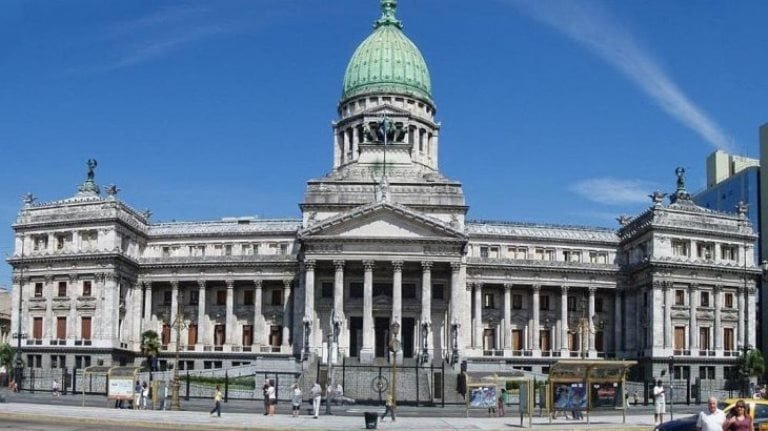 El miércoles Guzmán hablará en el Congreso Nacional