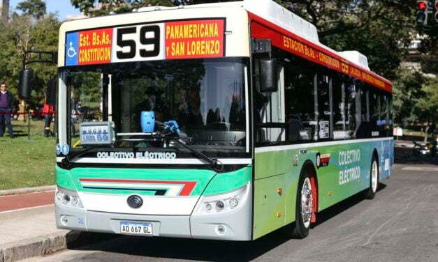Desde este lunes viajar en colectivo en el AMBA es más caro