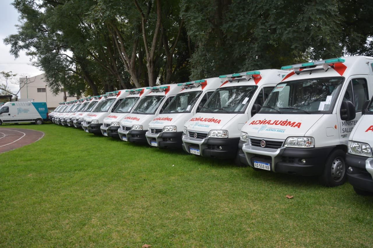 Increíble abandono de 24 ambulancias durante la gestión de Vidal