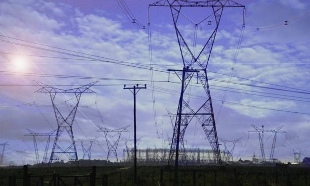 La ampliación de la red eléctrica queda en manos privadas
