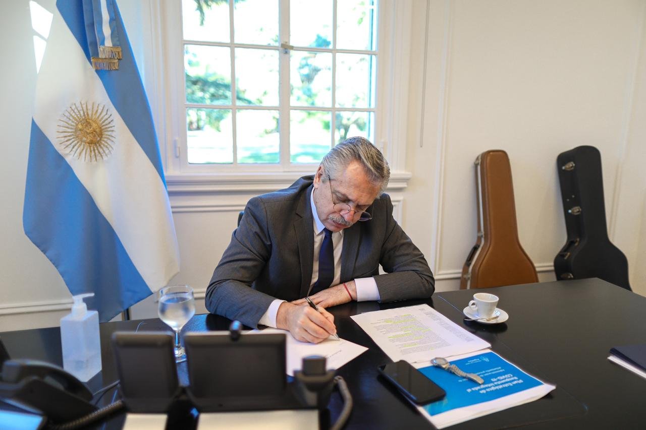 Deuda: El presidente ratificó la oferta a los bonistas
