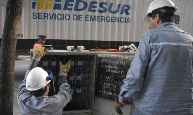 Otra vez el deficiente servicio de Edesur dejó a miles de hogares sin luz