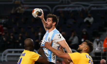 Buen debut mundialista del handball argentino