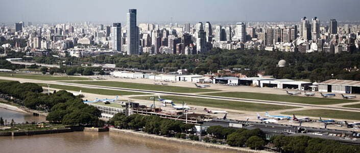 Reabre el aeroparque metropolitano