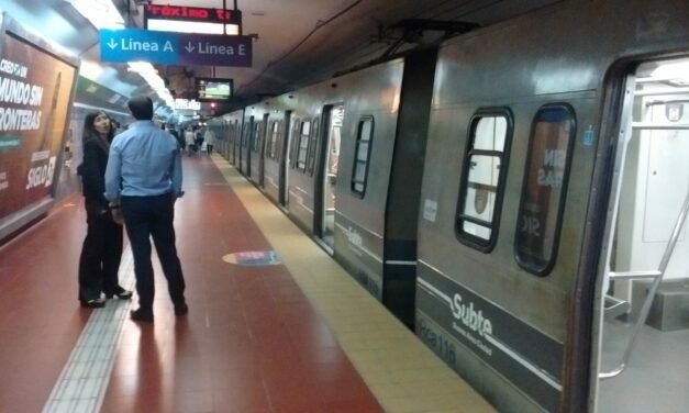 Aumento en la tarifa del subte, colectivos y peajes
