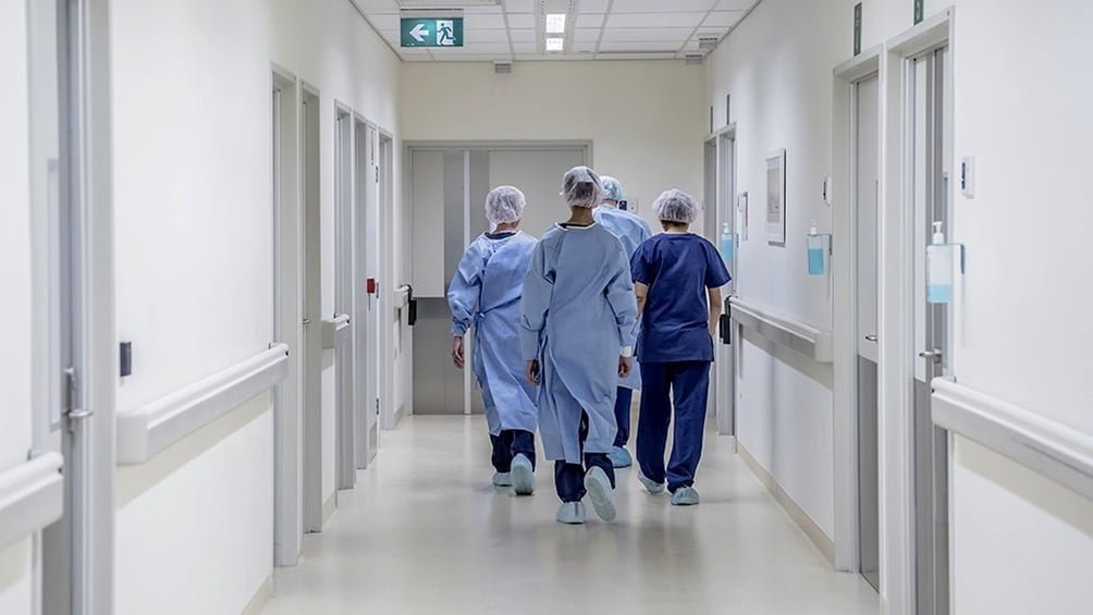 Advierten sobre la falta de enfermeros y personal auxiliar en hospitales porteños