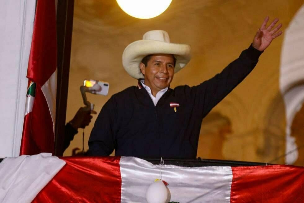 Fernández saludó al nuevo presidente de Perú