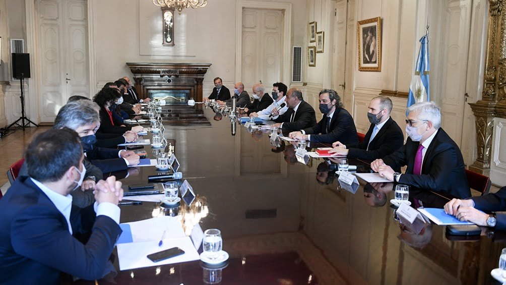 El gabinete nacional reunido en la Rosada