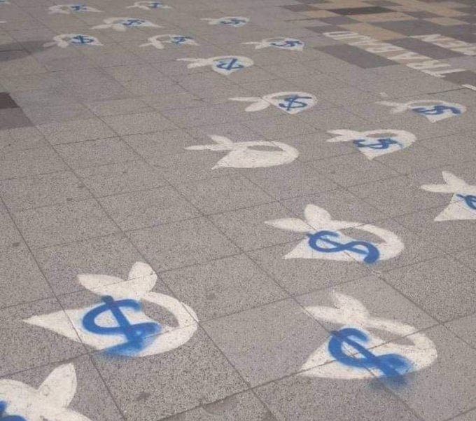 Mar del Plata: Repudian vandalismo a pañuelos de las Madres