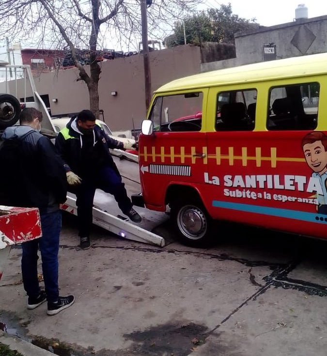 Una campaña electoral embrutecedora y violenta