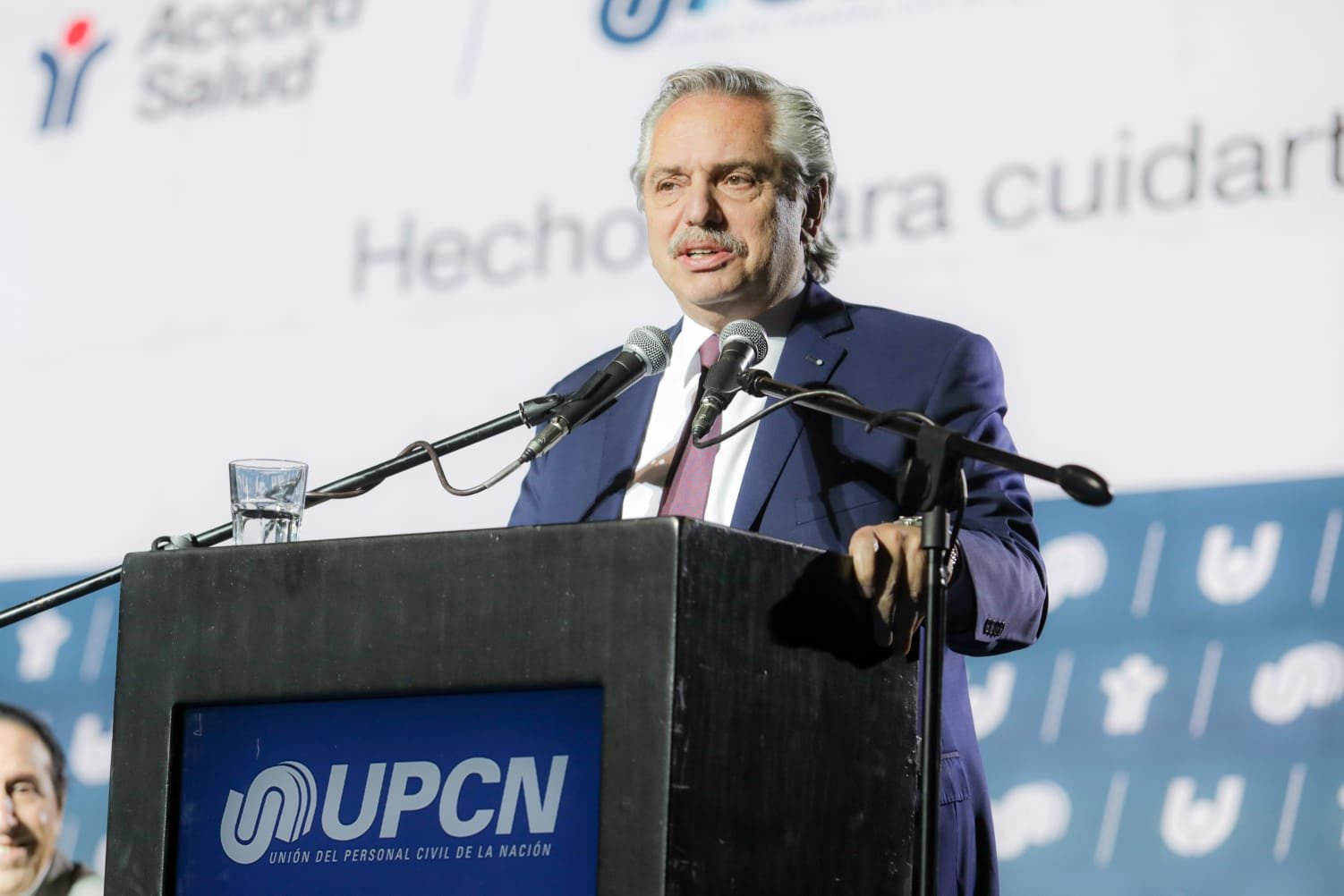 Fernández: «Hubo especuladores que gobernaron el país»