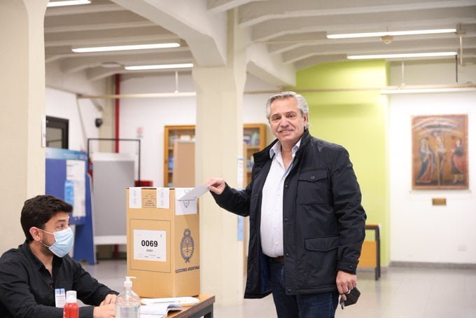 El presidente estará en Olivos esperando los resultados