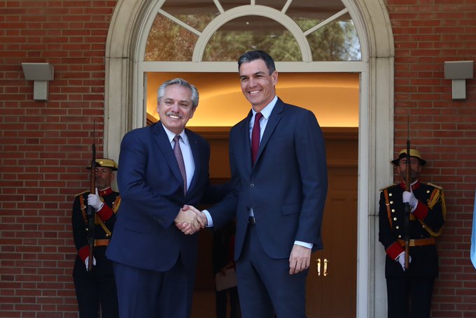 Argentina y España ratificaron la condena a la invasión Rusa