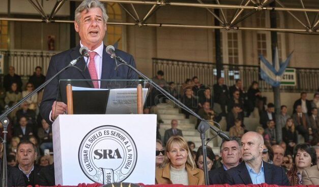 Advierten que la reducción de retenciones puede anular el superávit fiscal