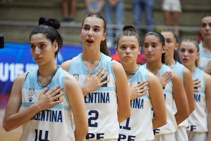 Las juveniles argentinas de Handball en busca de una final