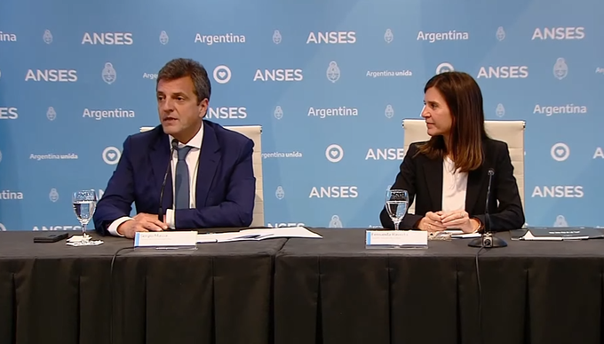 Aumento del 15,6% a jubilados más un refuerzo de $10.000 por tres meses
