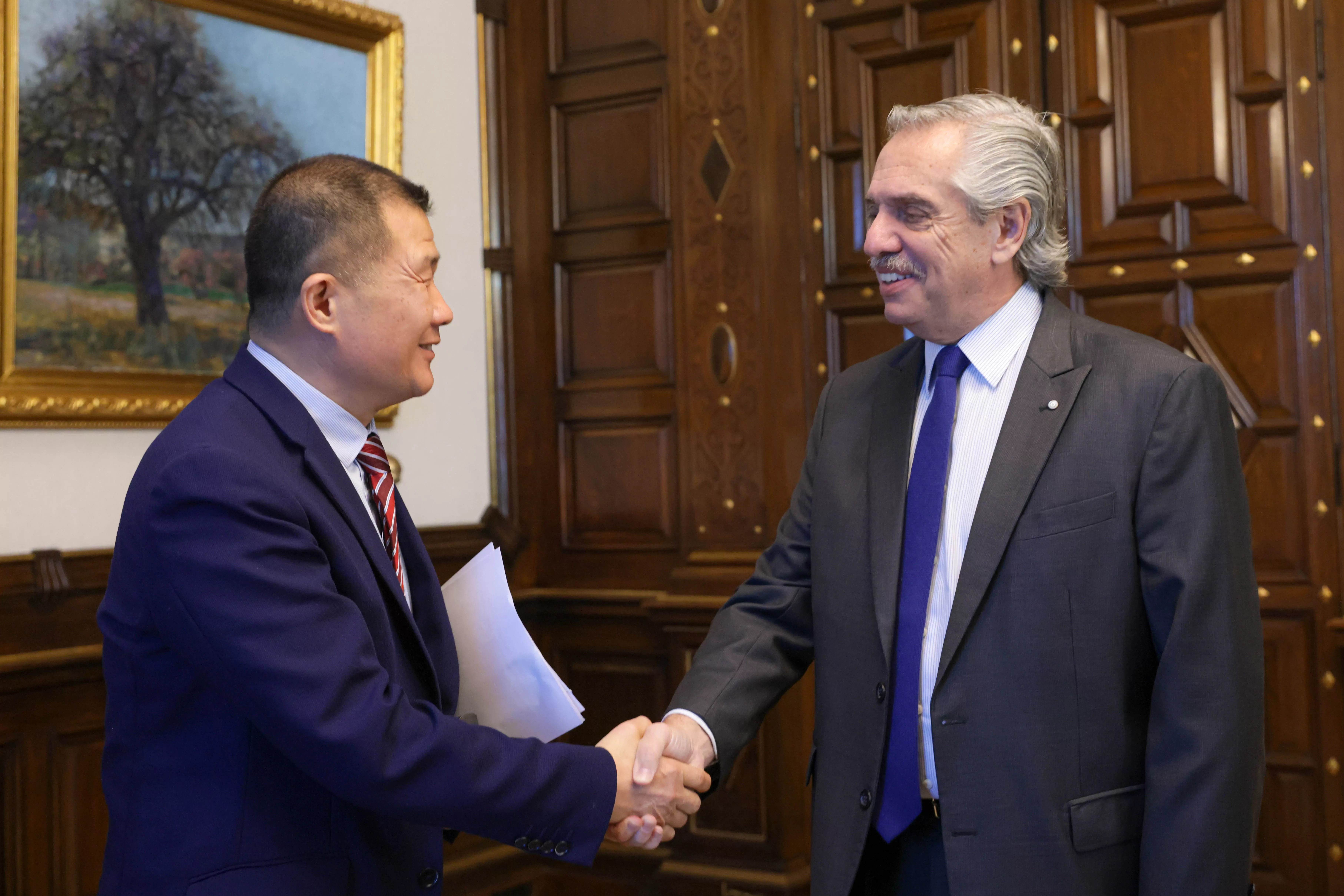 Se profundiza la relación estratégica y comercial con China