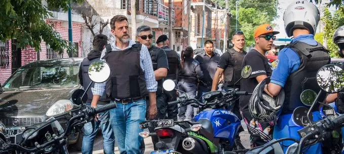 Grave denuncia contra un funcionario de Lanús
