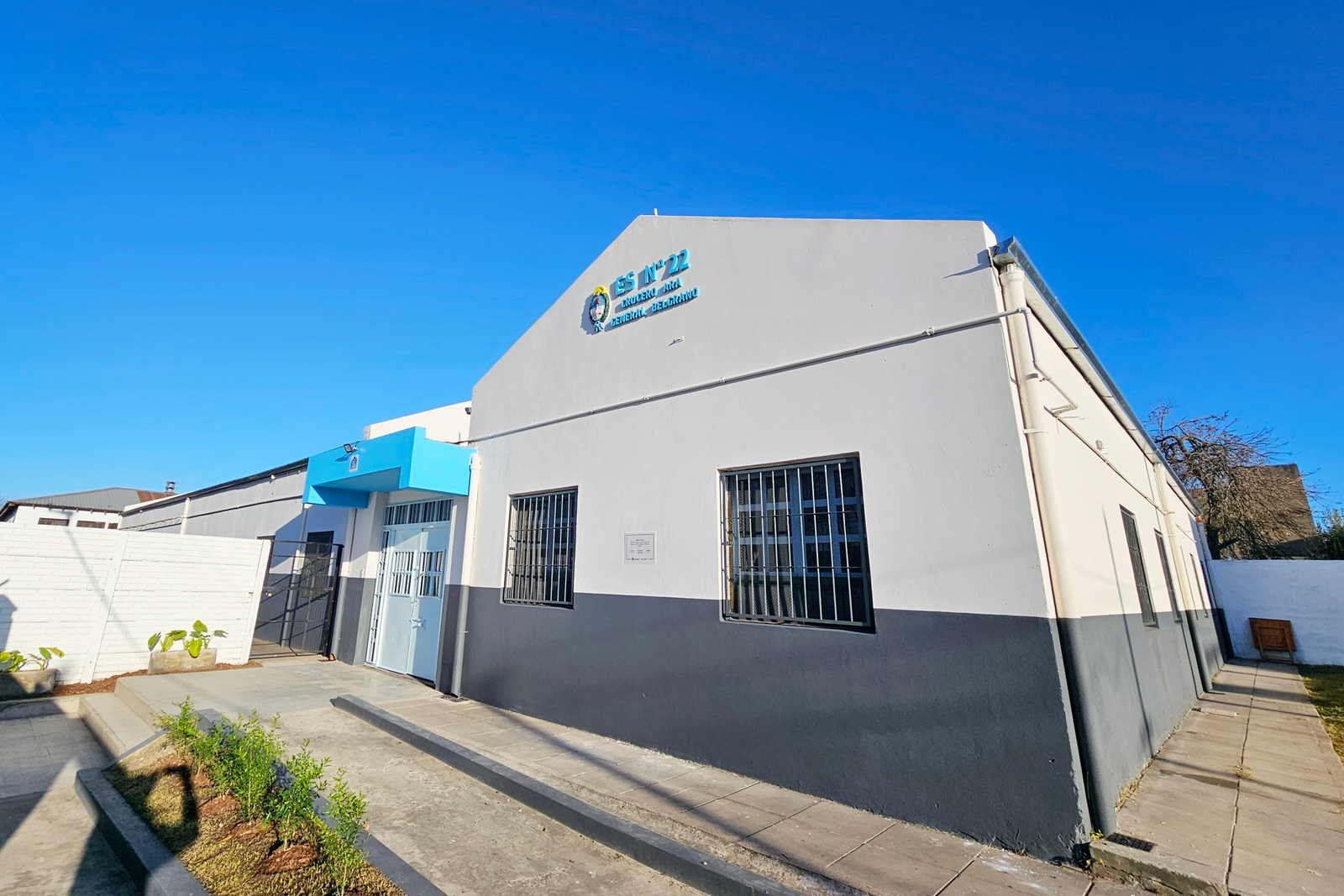 La Plata: Después de ser devorada por un incendio fue reconstruida una escuela