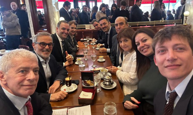 Milei confirmó que habrá cambios en el gabinete nacional